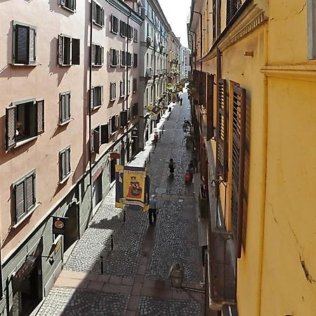 Cozy Studio In Turin City Center By Wonderful Italy Turim Quarto foto
